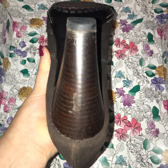 Booties - Picture 3 of 8